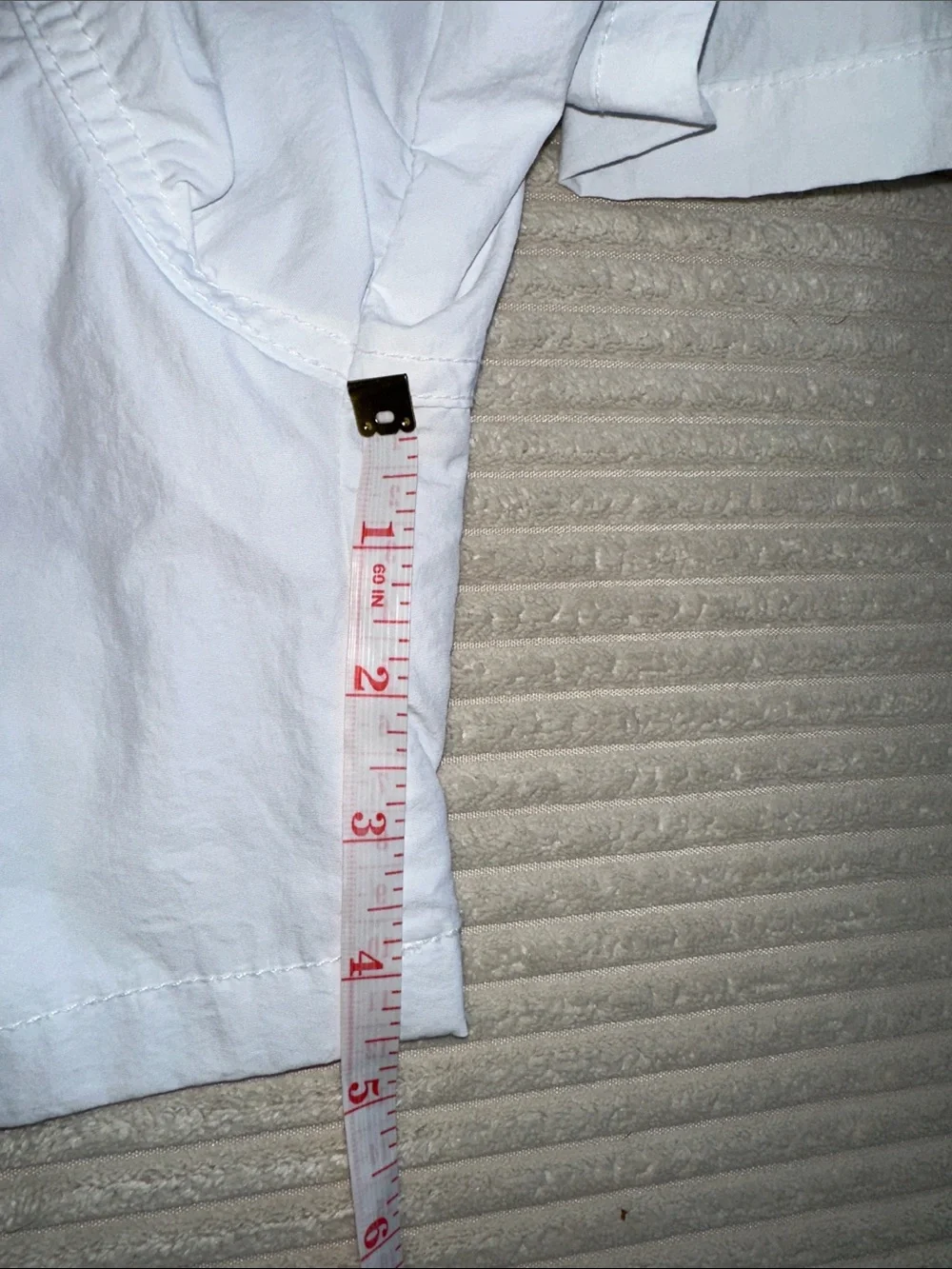 ZARA Men’s White Drawstring Elastic Waist Swim Shorts in Size M